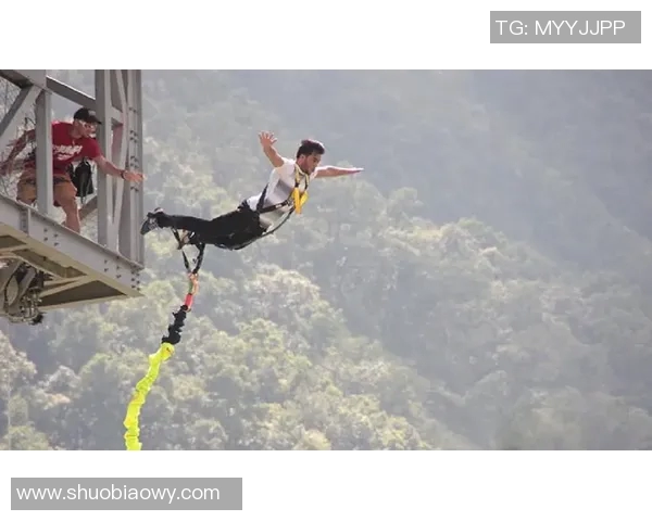 重庆极限运动队实力揭秘：挑战极限与激情碰撞的精彩瞬间