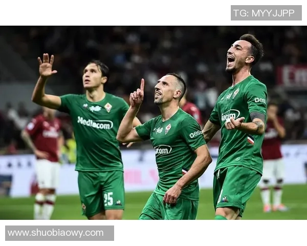 重庆足球队的灵活战术揭秘与球队发展历程的深度分析